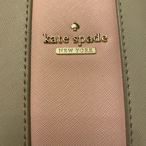 Kate Spade purse - Picture 2 of 5